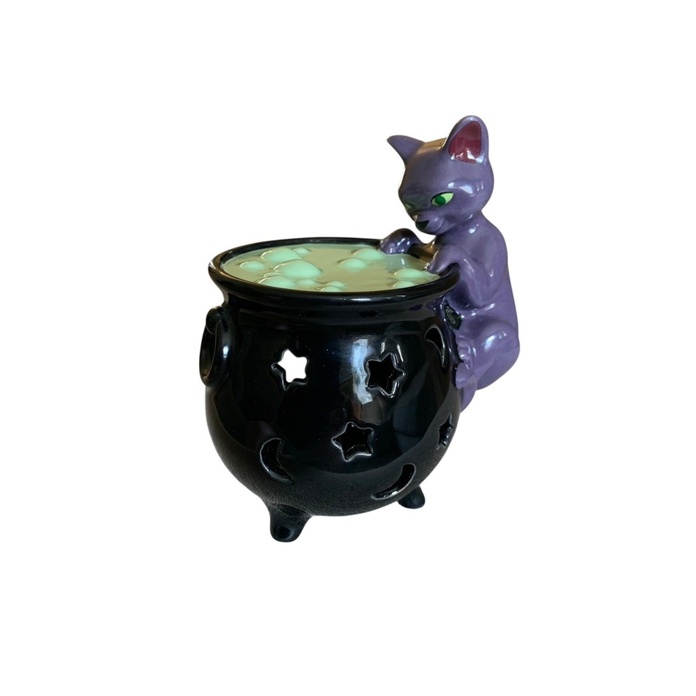 Disney Parks 2022 Halloween Hocus Pocus Binx Cat Cauldron Tealight Candle Holder